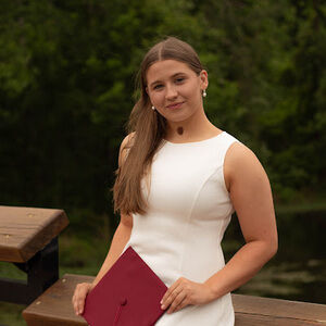 Meet your Posher, Kaylie